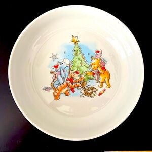 Disney Winnie the Pooh Christmas Holiday Large Bowl-Like New